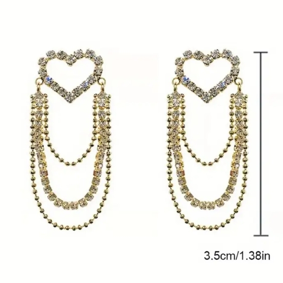 Elegant Gold Heart Chain Earrings - Picture 4 of 5